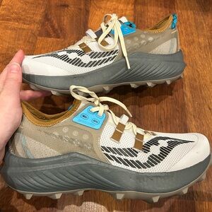 Saucony Men’s Endorphin Rift Trail Running Hiking Shoe - Size 9 - Fog Bronze